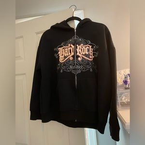 Black Hard Rock Cafe Sweatshirt